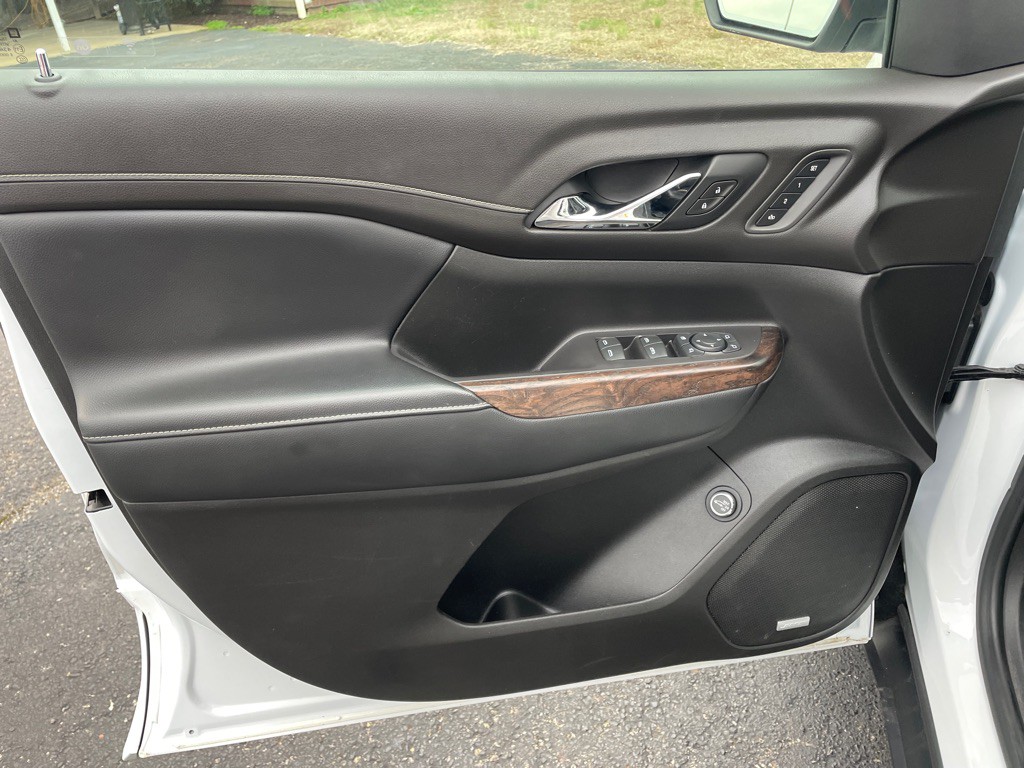 2020 GMC Acadia Image 21