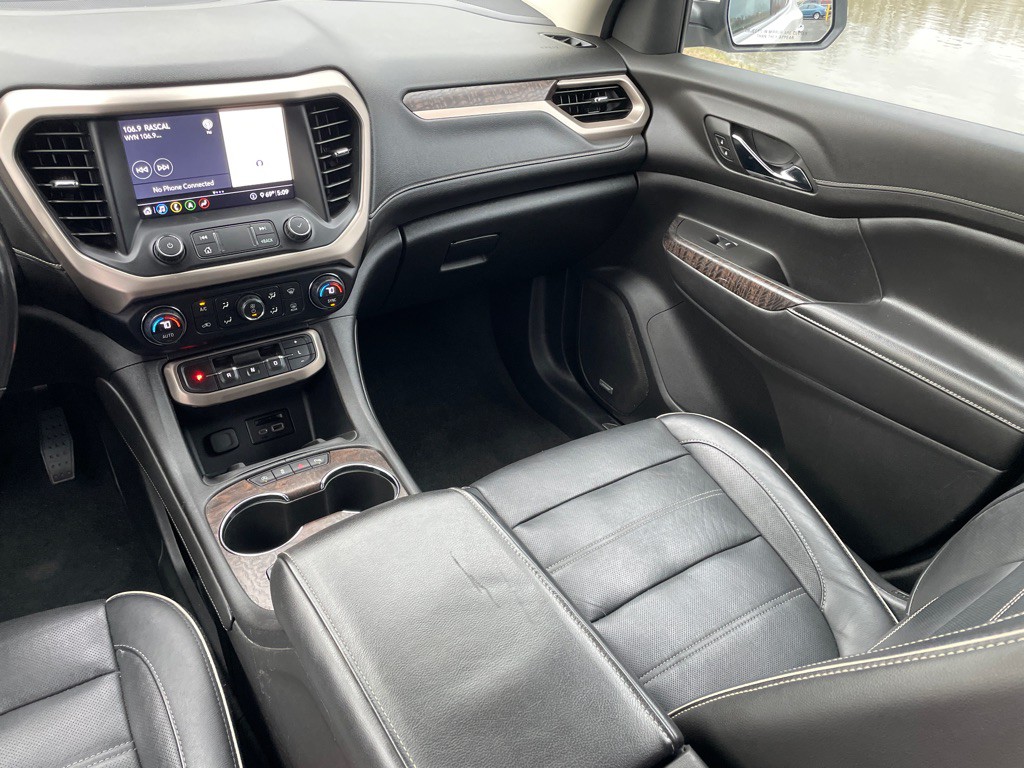 2020 GMC Acadia Image 29