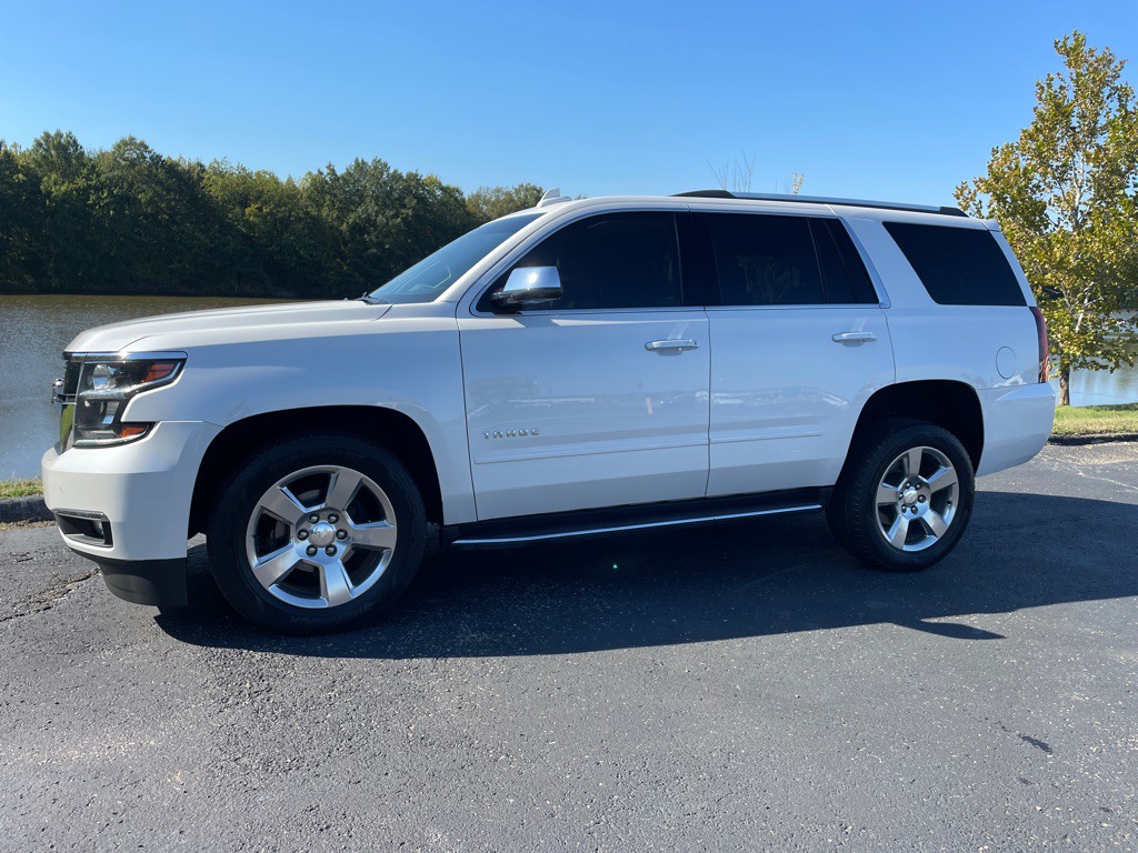 2020 Chevrolet Tahoe Image 3