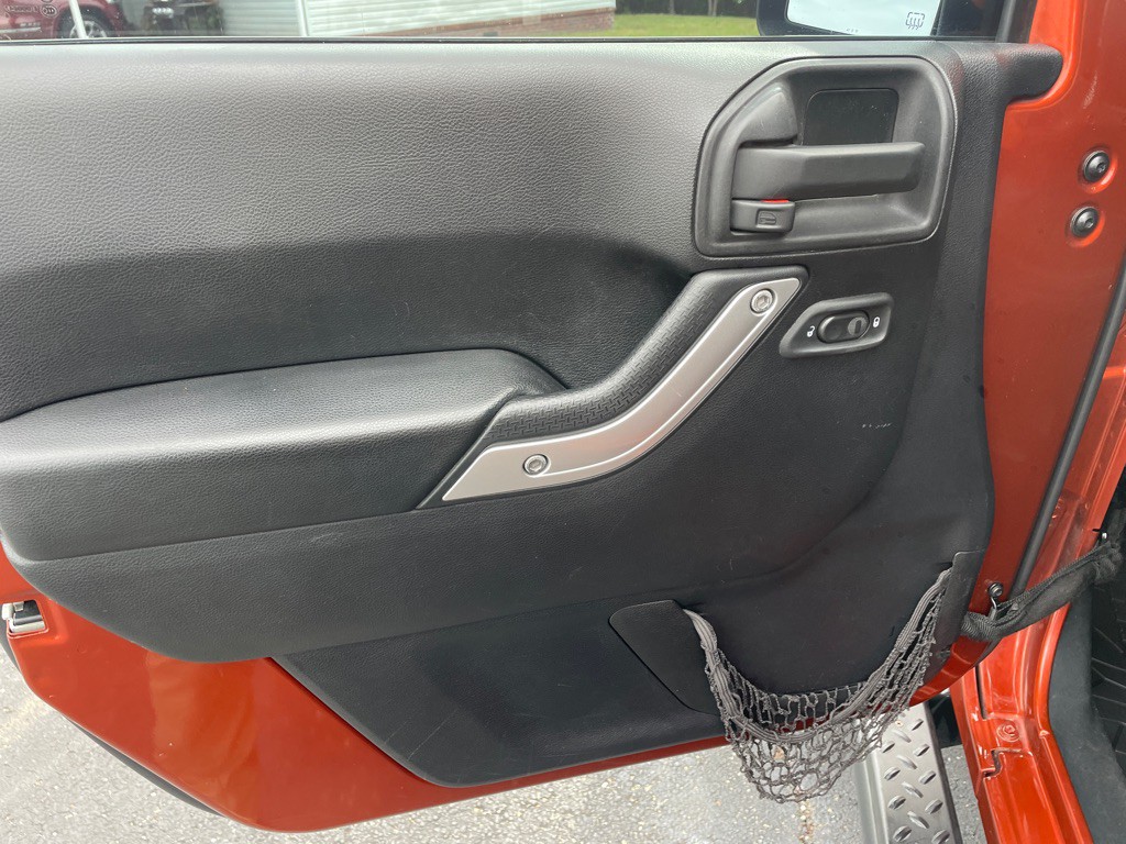 2014 Jeep Wrangler Unlimited Image 13