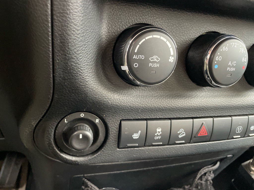 2014 Jeep Wrangler Unlimited Image 19