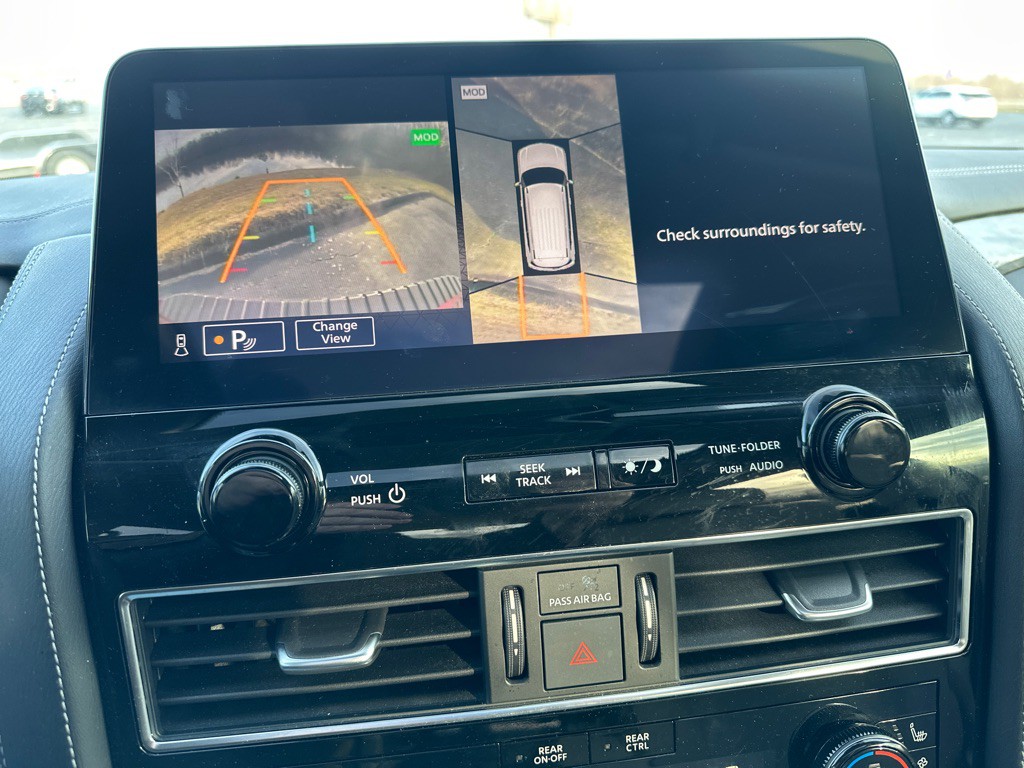 2021 Nissan Armada Image 18