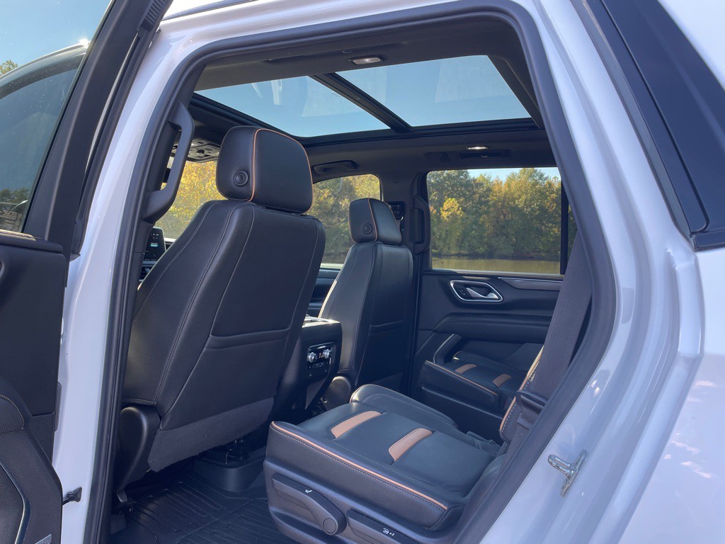 2022 GMC Yukon Image 29