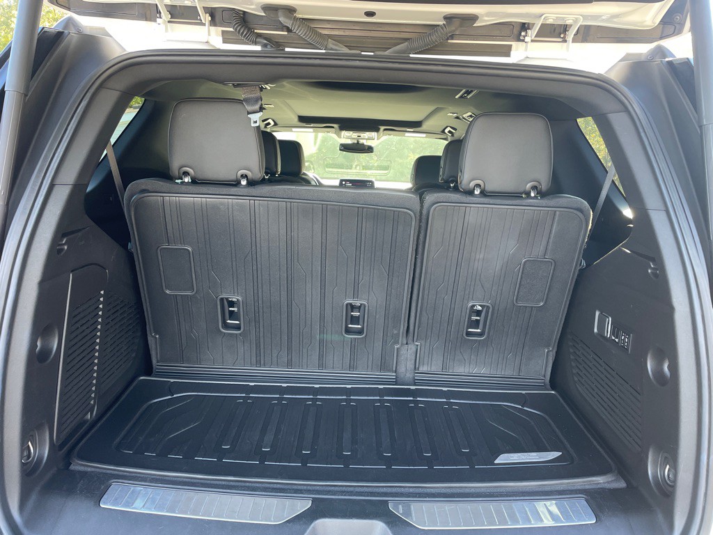 2022 GMC Yukon Image 37