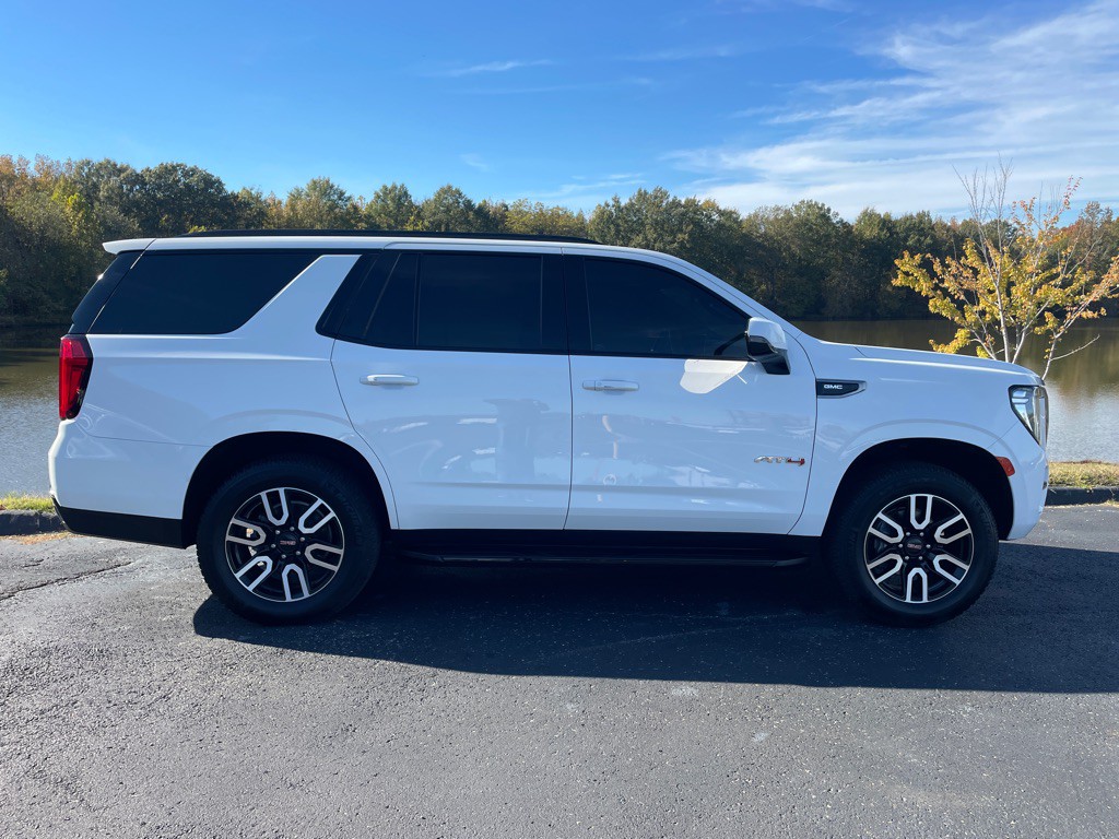 2022 GMC Yukon Image 50