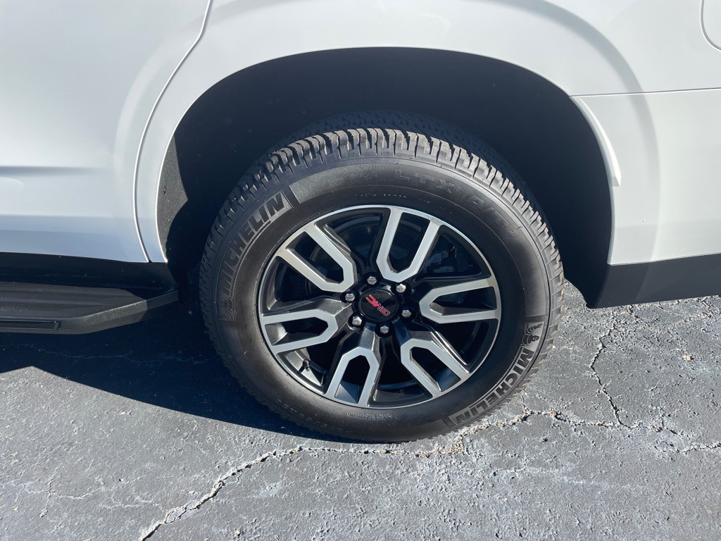 2022 GMC Yukon Image 63