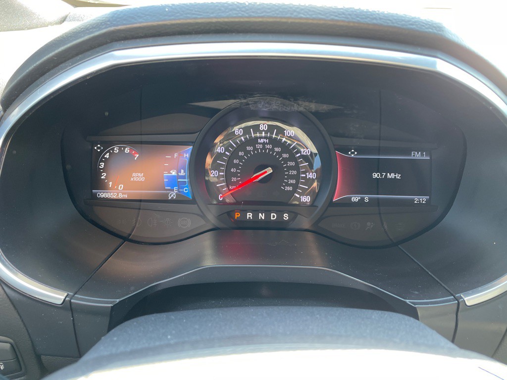 2019 Ford Edge Image 13