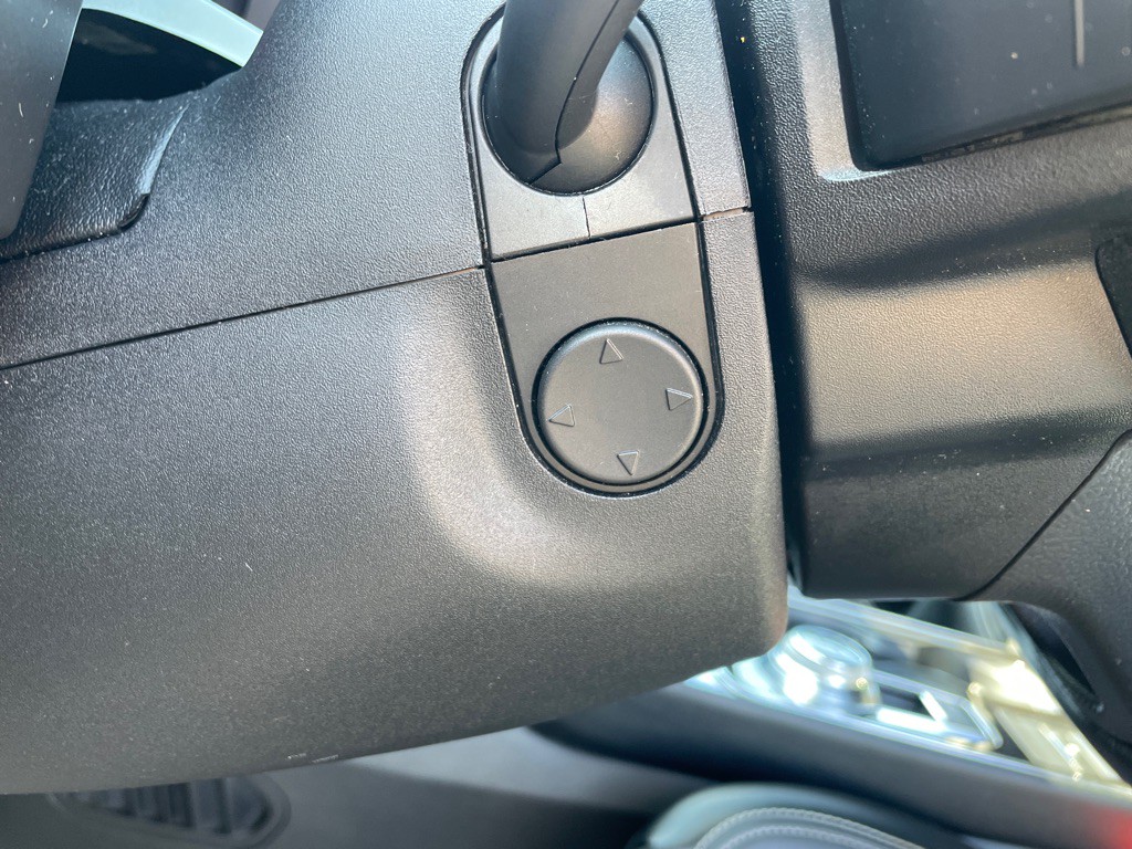 2019 Ford Edge Image 23