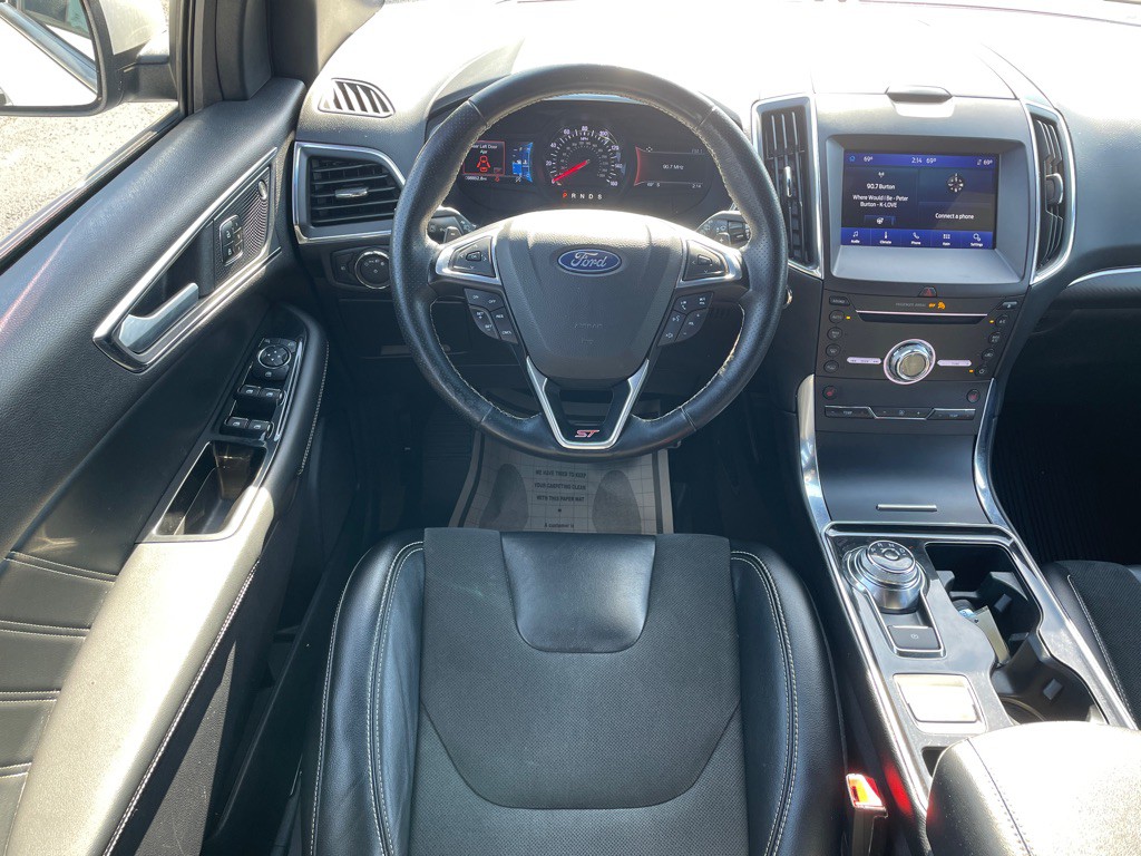 2019 Ford Edge Image 27