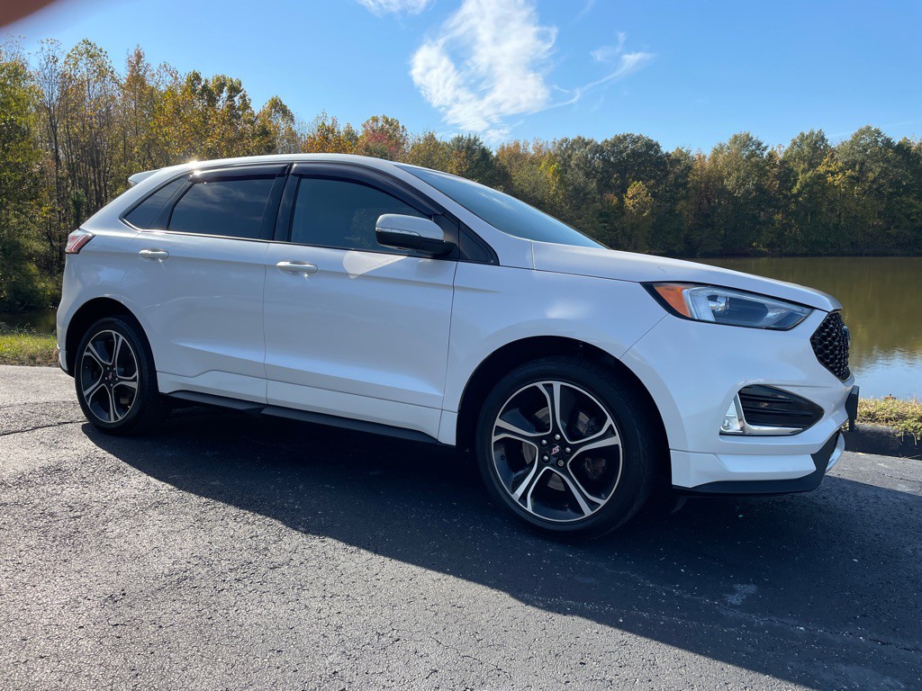 2019 Ford Edge Image 44