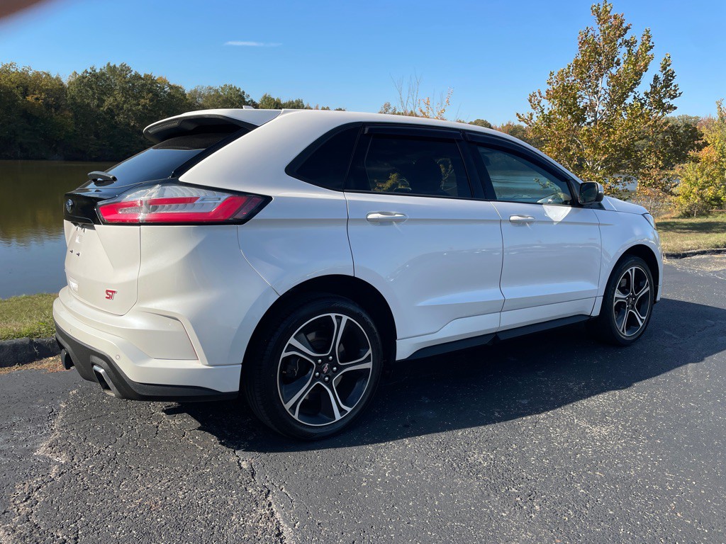 2019 Ford Edge Image 48