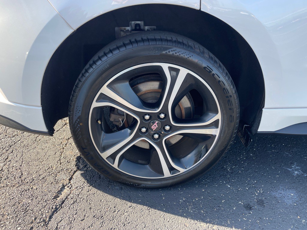 2019 Ford Edge Image 54