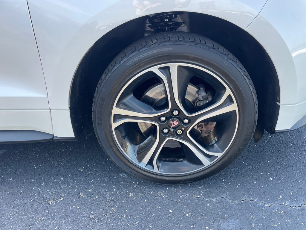 2019 Ford Edge Image 55