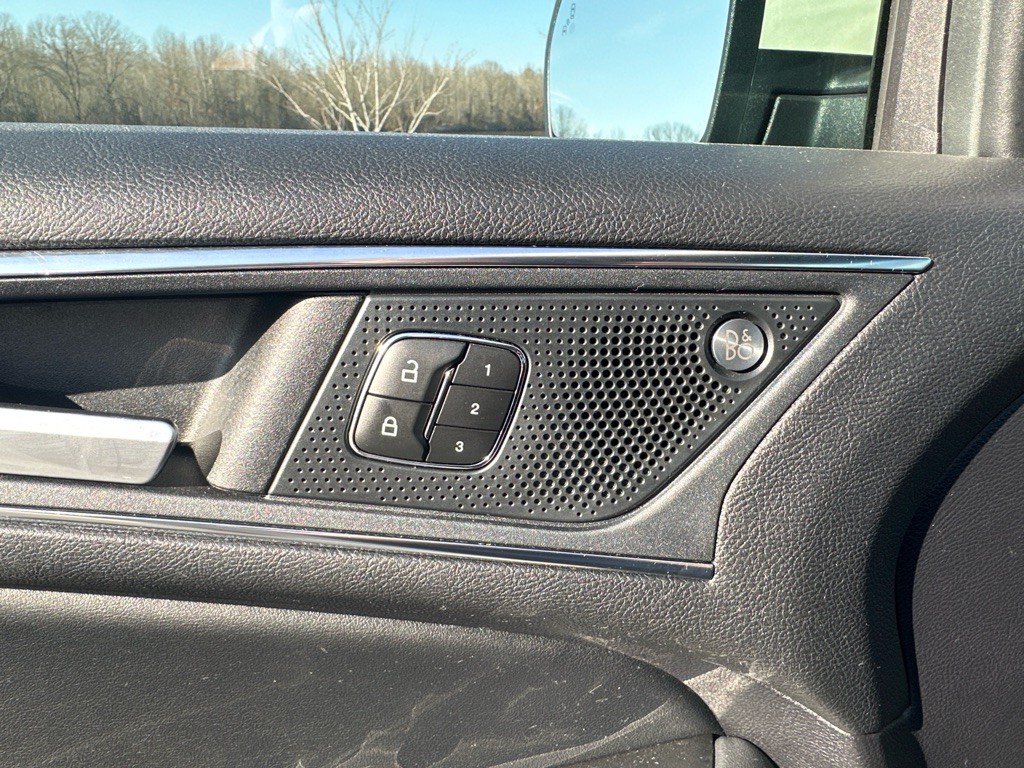 2019 Ford Edge Image 20