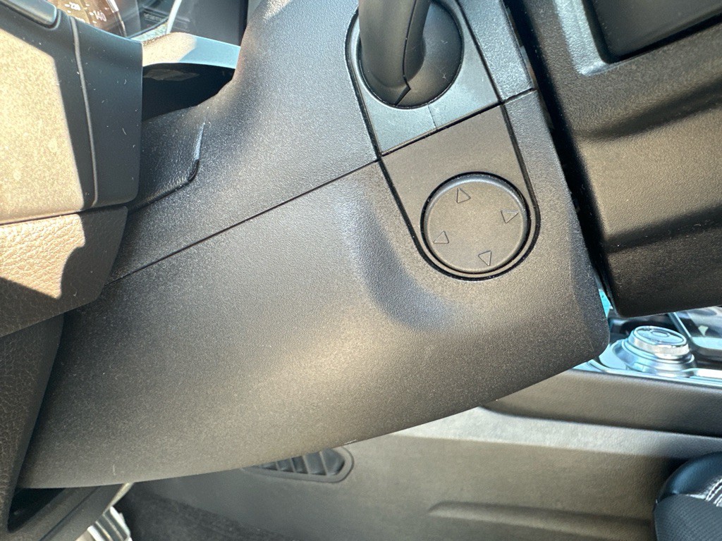 2019 Ford Edge Image 23