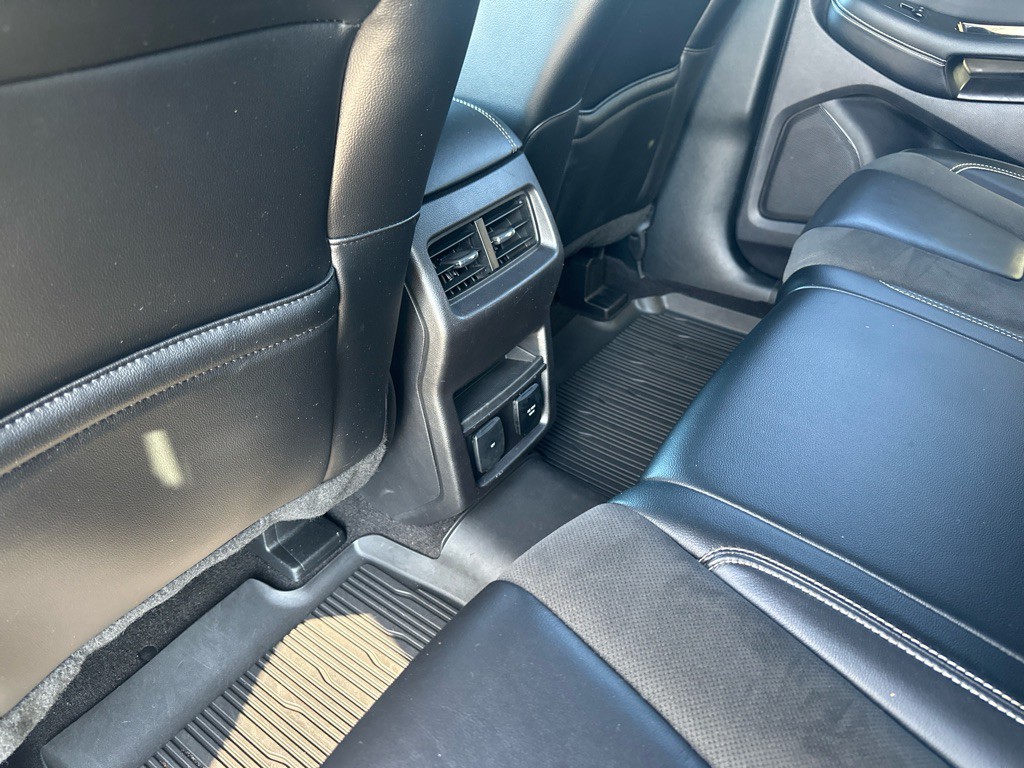 2019 Ford Edge Image 25