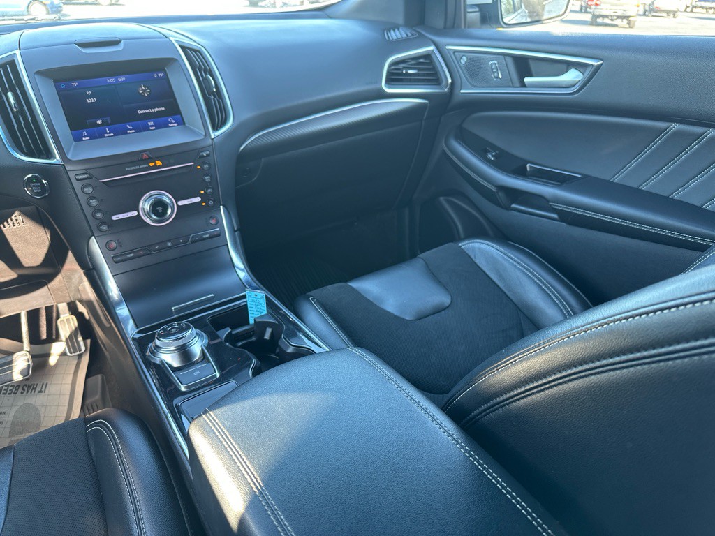 2019 Ford Edge Image 29
