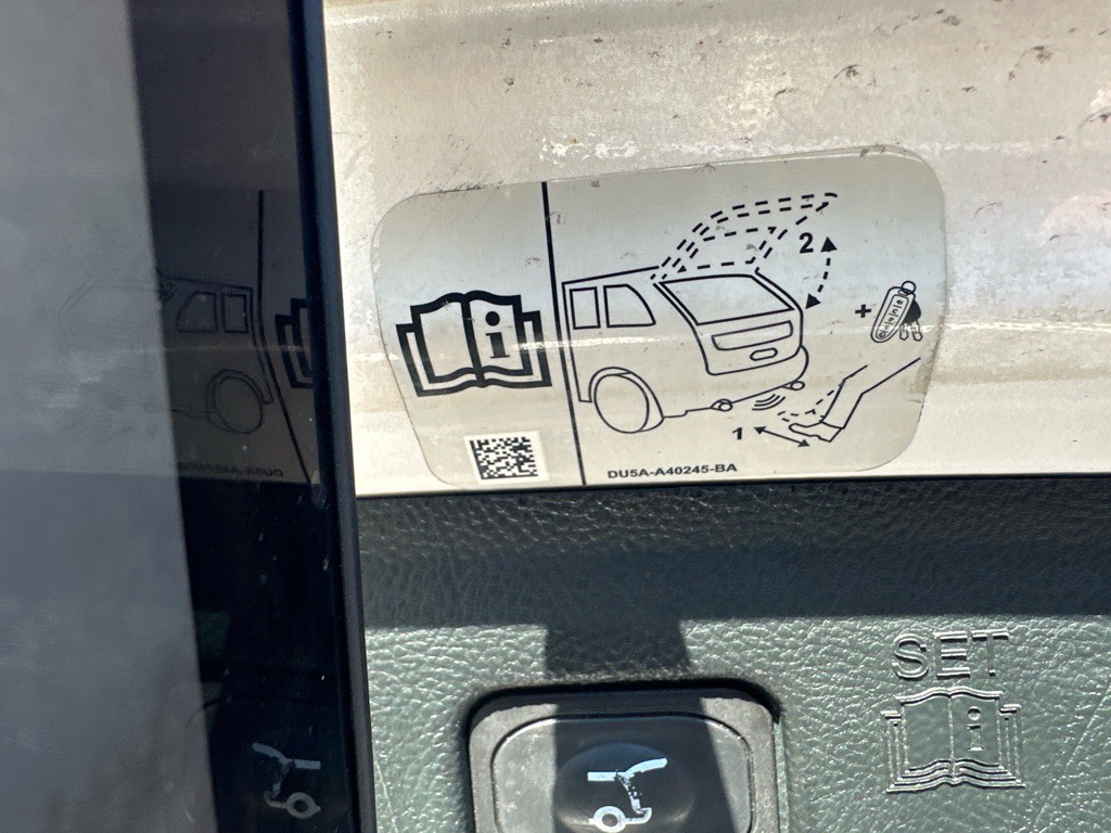 2019 Ford Edge Image 35