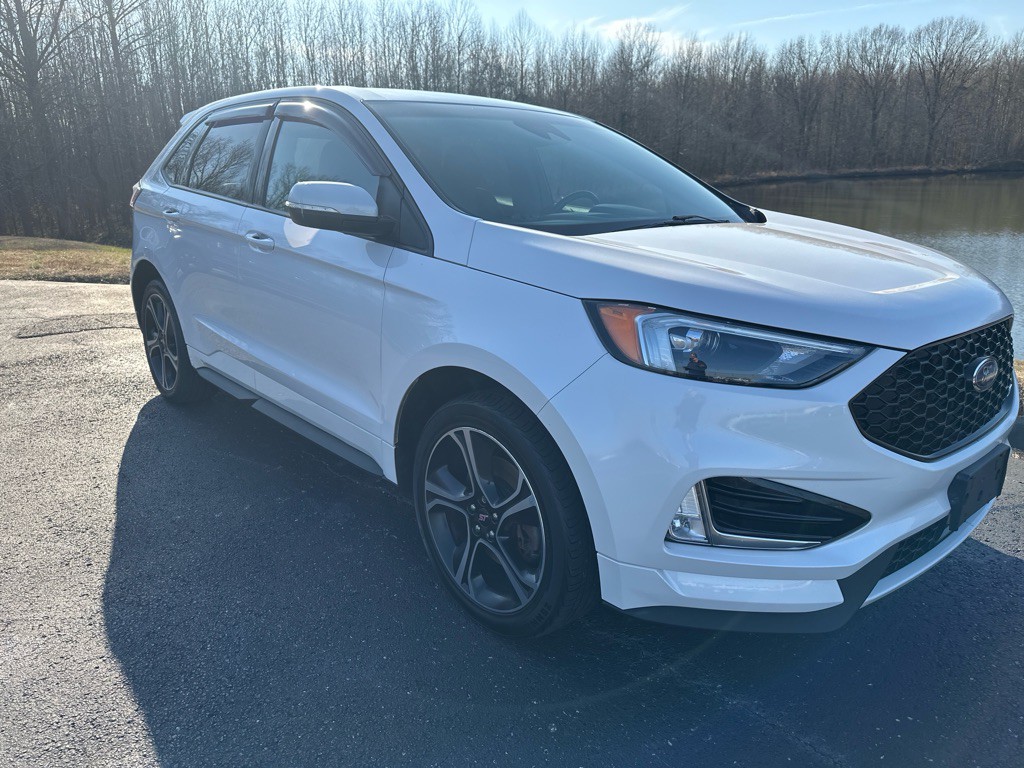 2019 Ford Edge Image 43