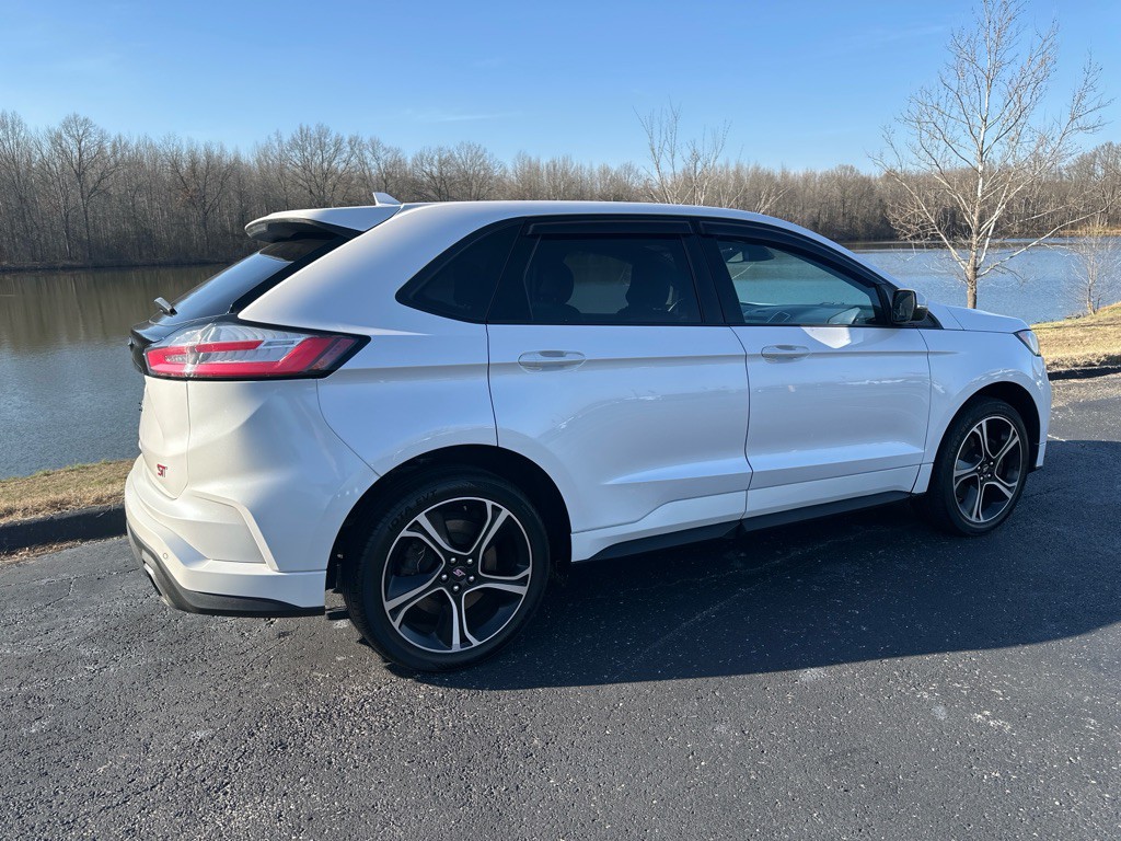 2019 Ford Edge Image 47
