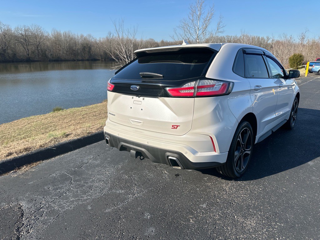 2019 Ford Edge Image 49