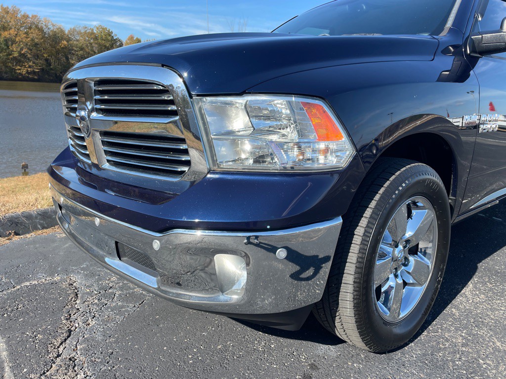 2017 RAM 1500 Image 9