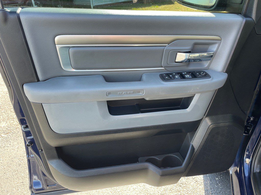 2017 RAM 1500 Image 27