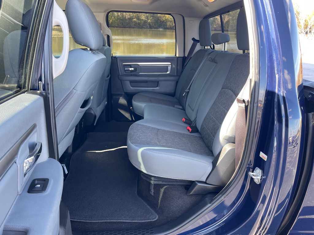 2017 RAM 1500 Image 28