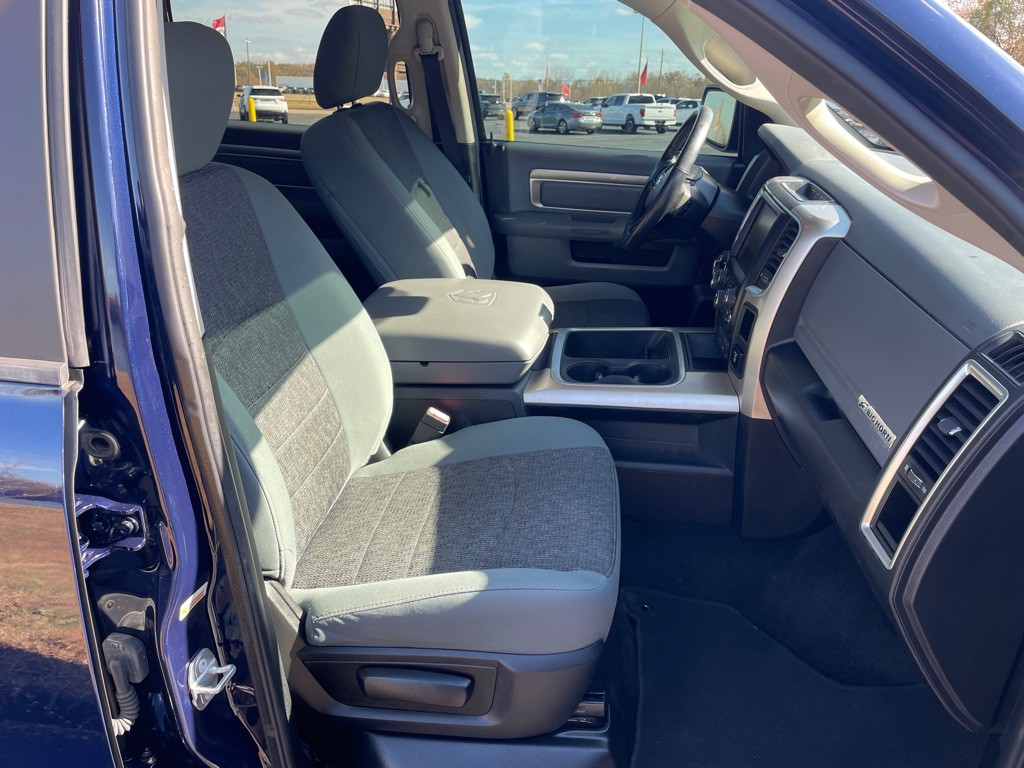 2017 RAM 1500 Image 36