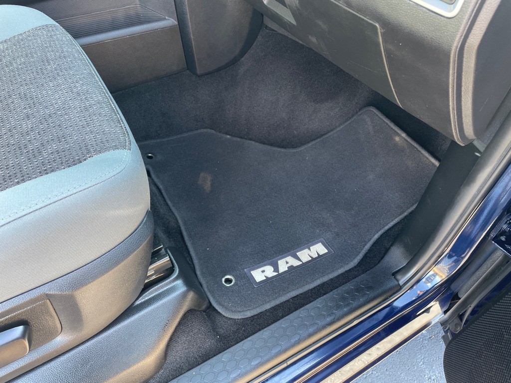 2017 RAM 1500 Image 39