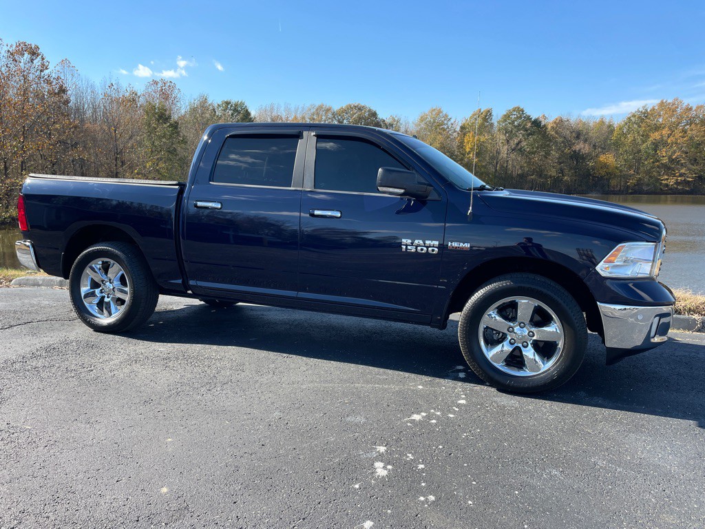 2017 RAM 1500 Image 43