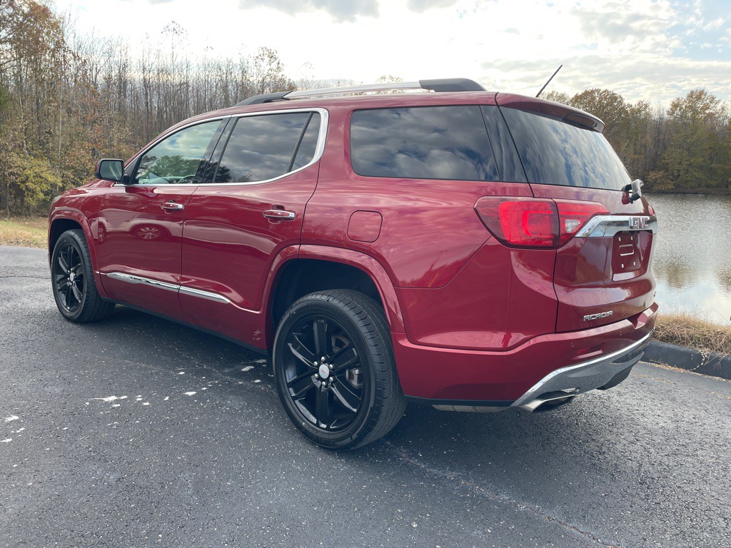 2019 GMC Acadia Image 7