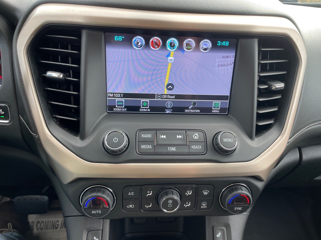 2019 GMC Acadia Image 17