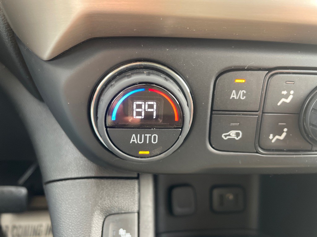 2019 GMC Acadia Image 18