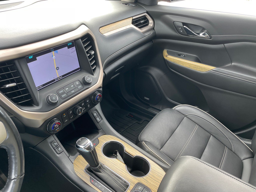 2019 GMC Acadia Image 21