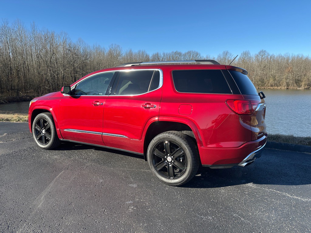 2019 GMC Acadia Image 4