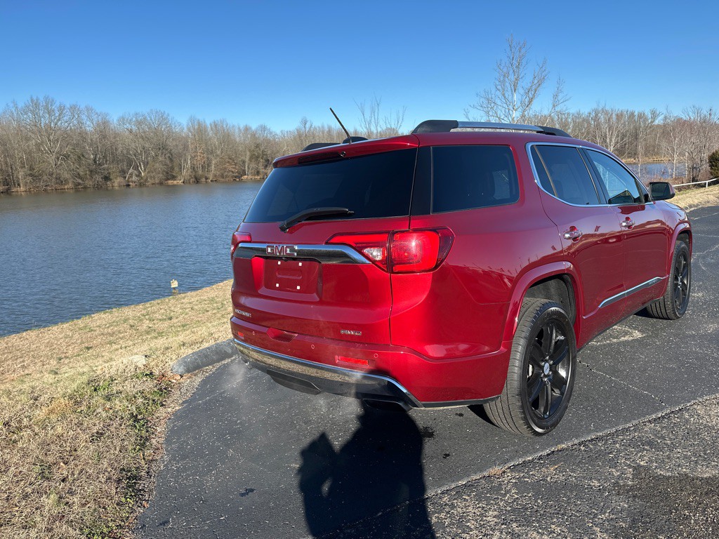 2019 GMC Acadia Image 45
