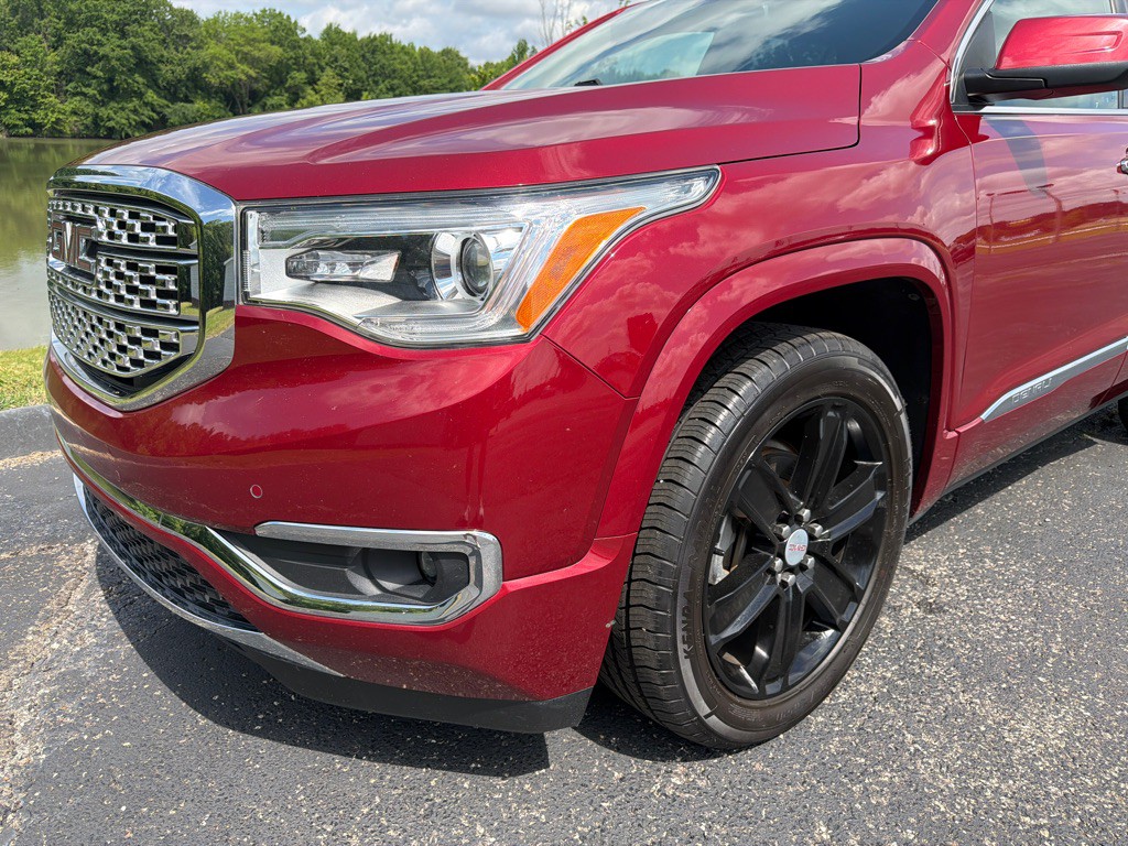 2019 GMC Acadia Image 8