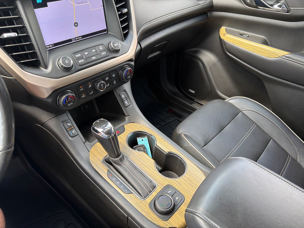 2019 GMC Acadia Image 15