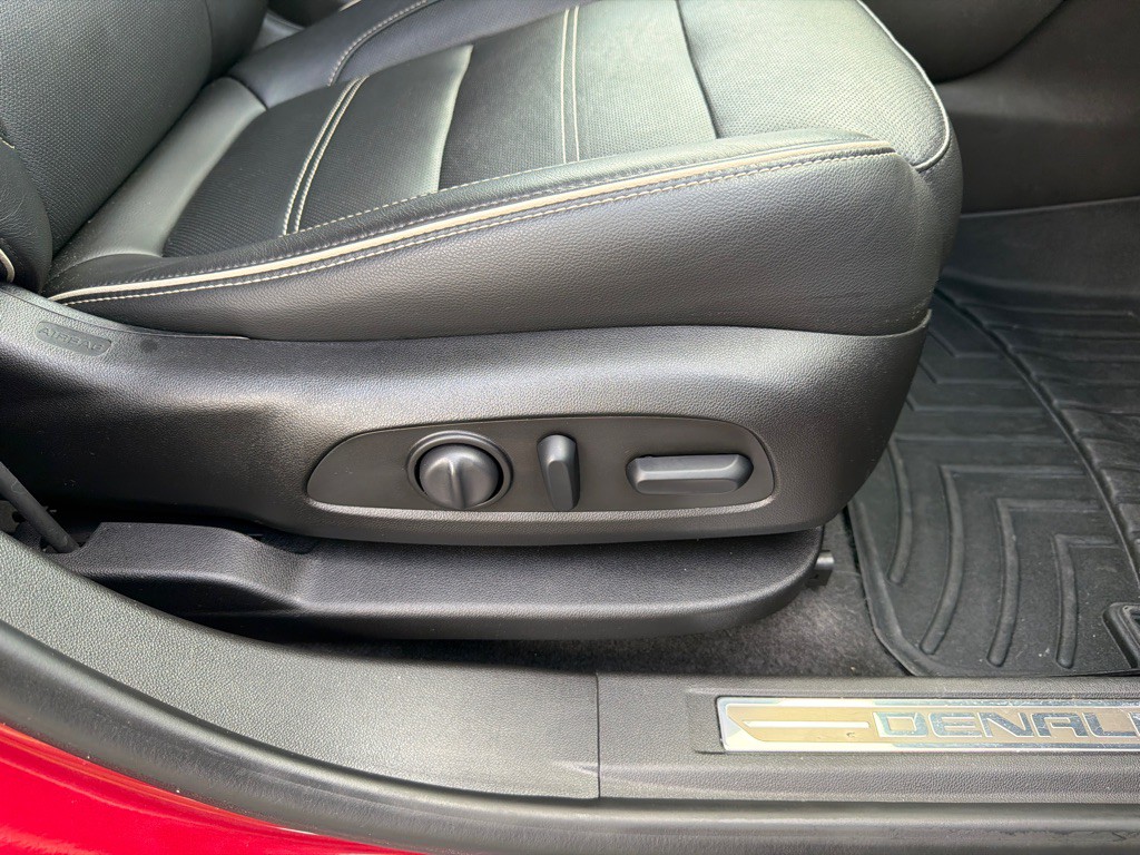 2019 GMC Acadia Image 44