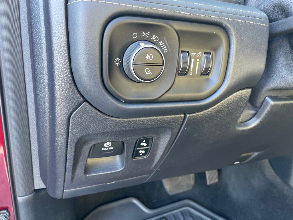2020 RAM 1500 Image 25
