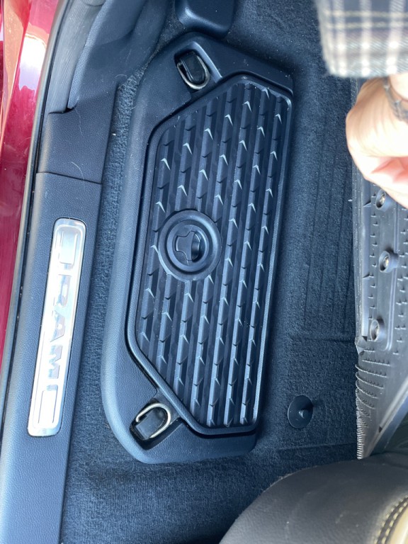 2020 RAM 1500 Image 32