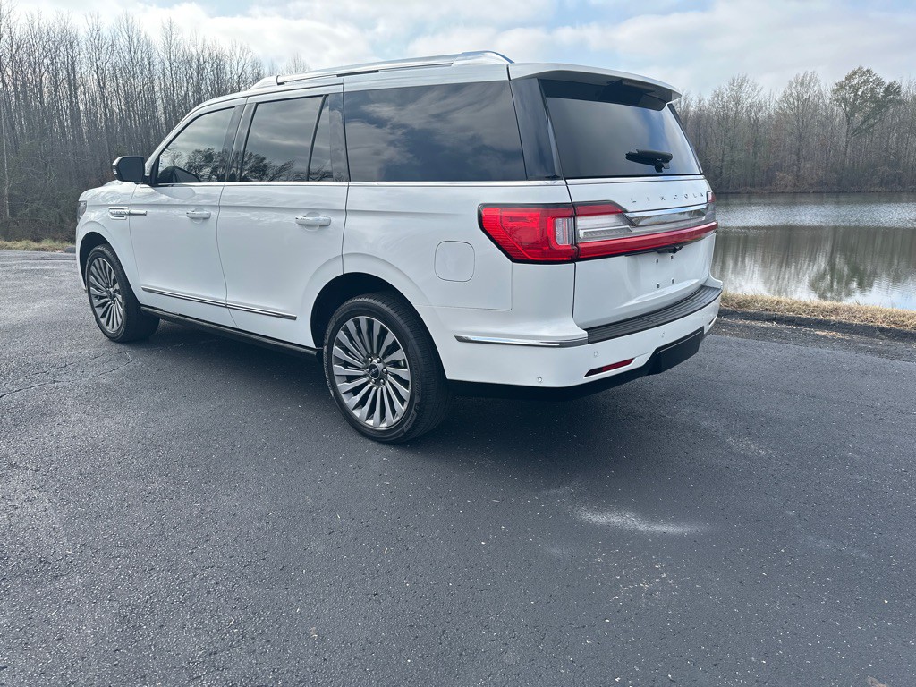 2020 Lincoln Navigator Image 6