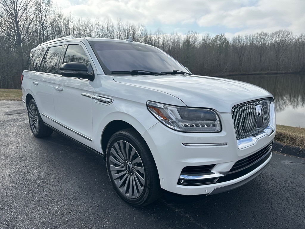 2020 Lincoln Navigator Image 40