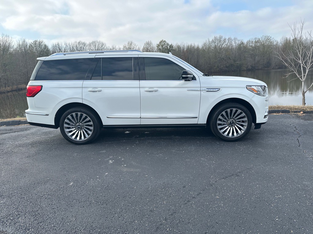 2020 Lincoln Navigator Image 43