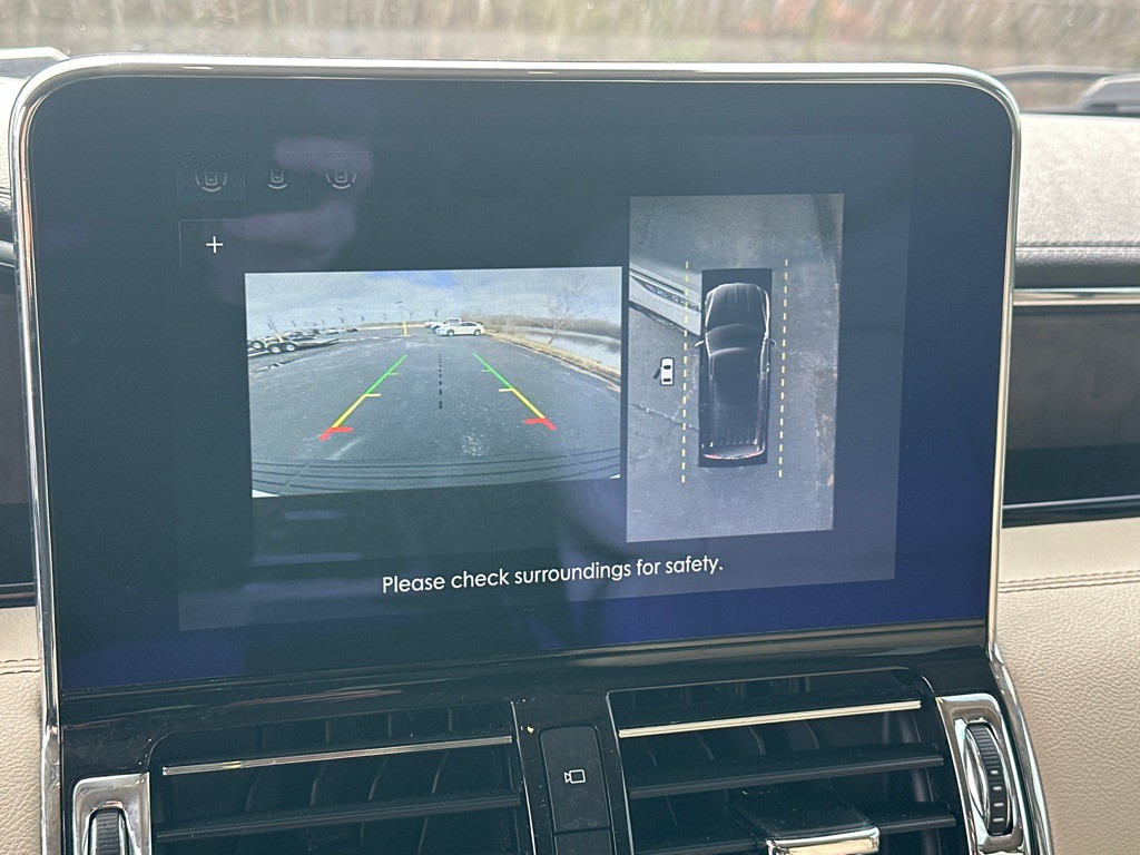 2020 Lincoln Navigator Image 19