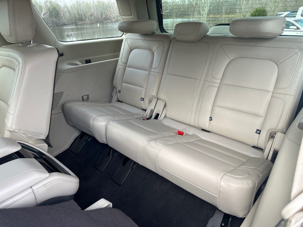 2020 Lincoln Navigator Image 29