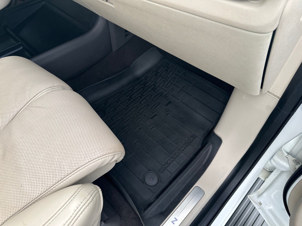 2020 Lincoln Navigator Image 35