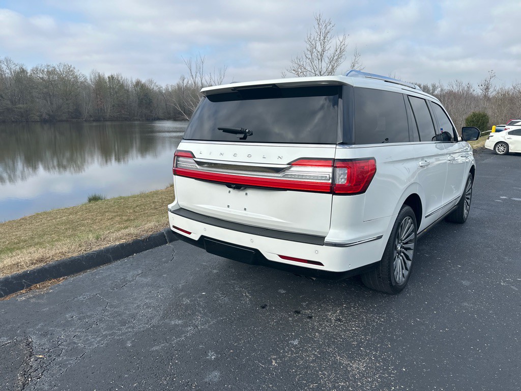 2020 Lincoln Navigator Image 44