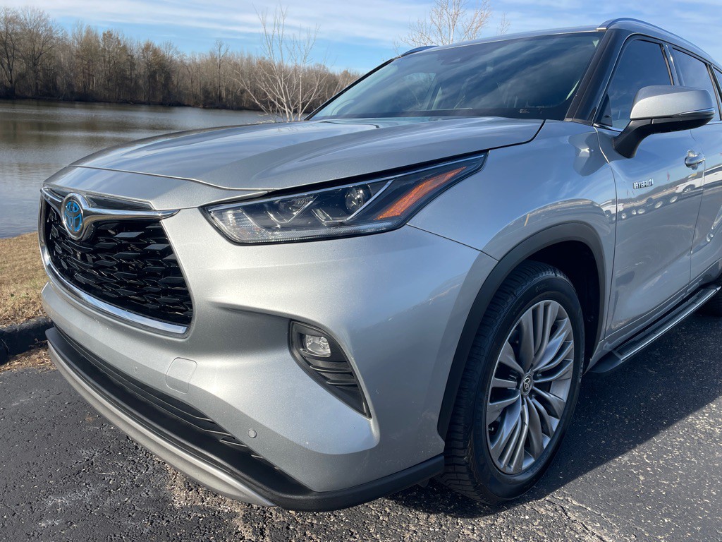 2021 Toyota Highlander Image 9